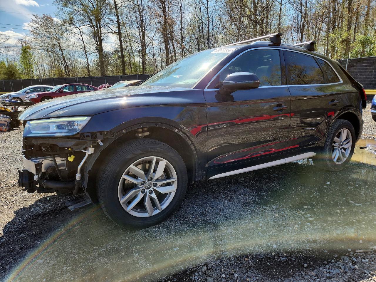 Salvage Audi Q5 Image