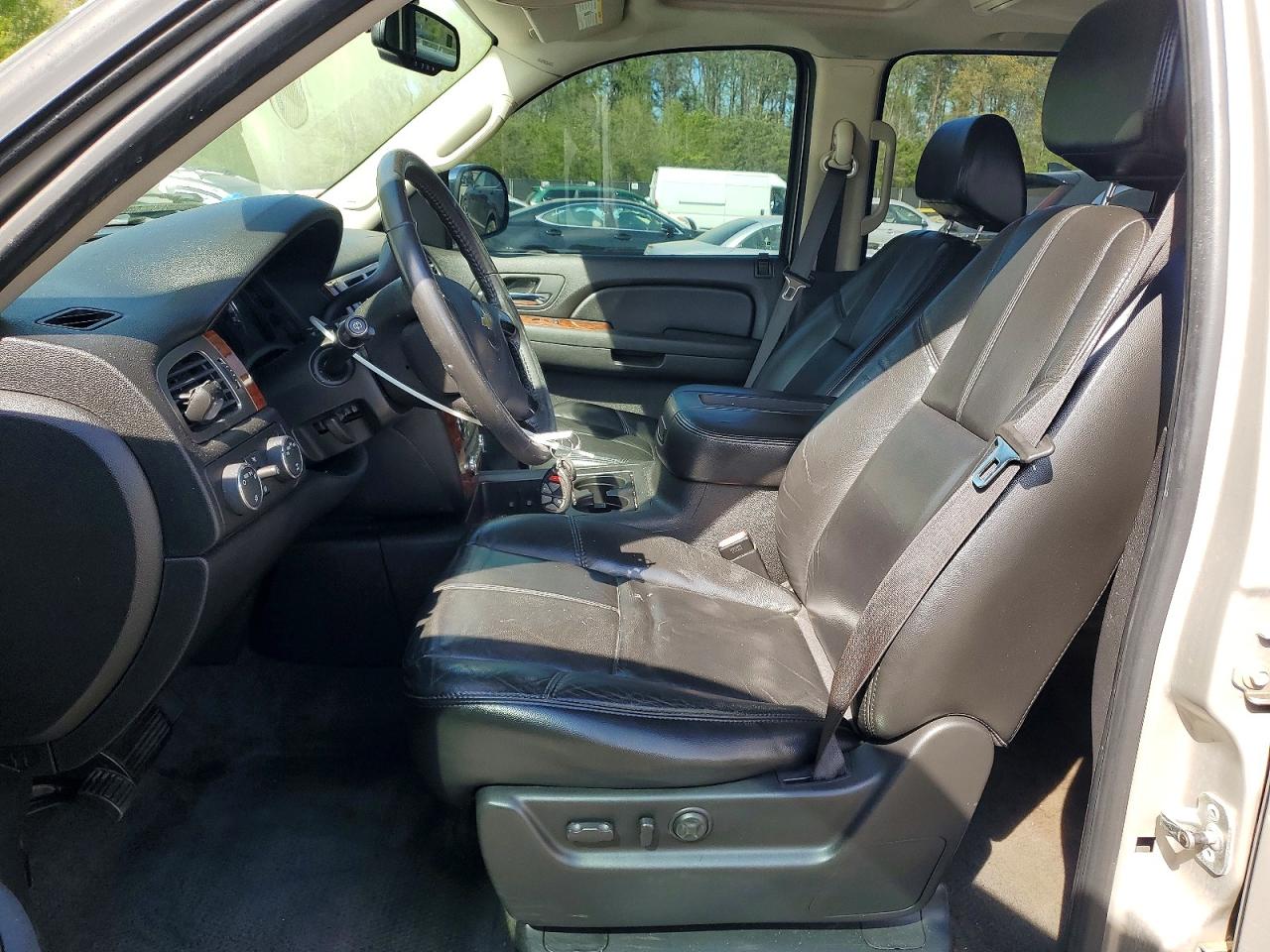Chevrolet Suburban K1500