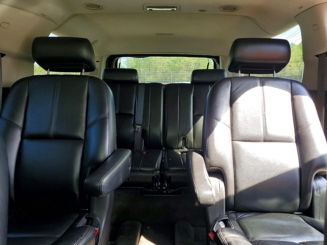 Chevrolet Suburban K1500