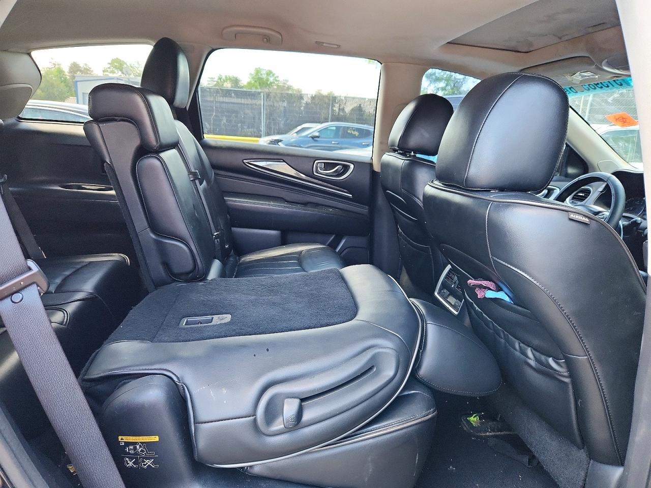 INFINITI Qx Base