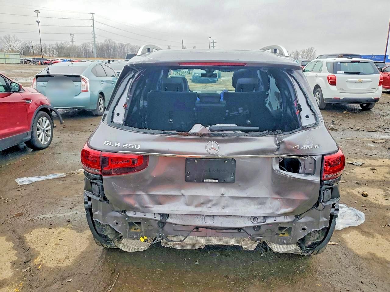 Mercedes-Benz GLB 250 4matic