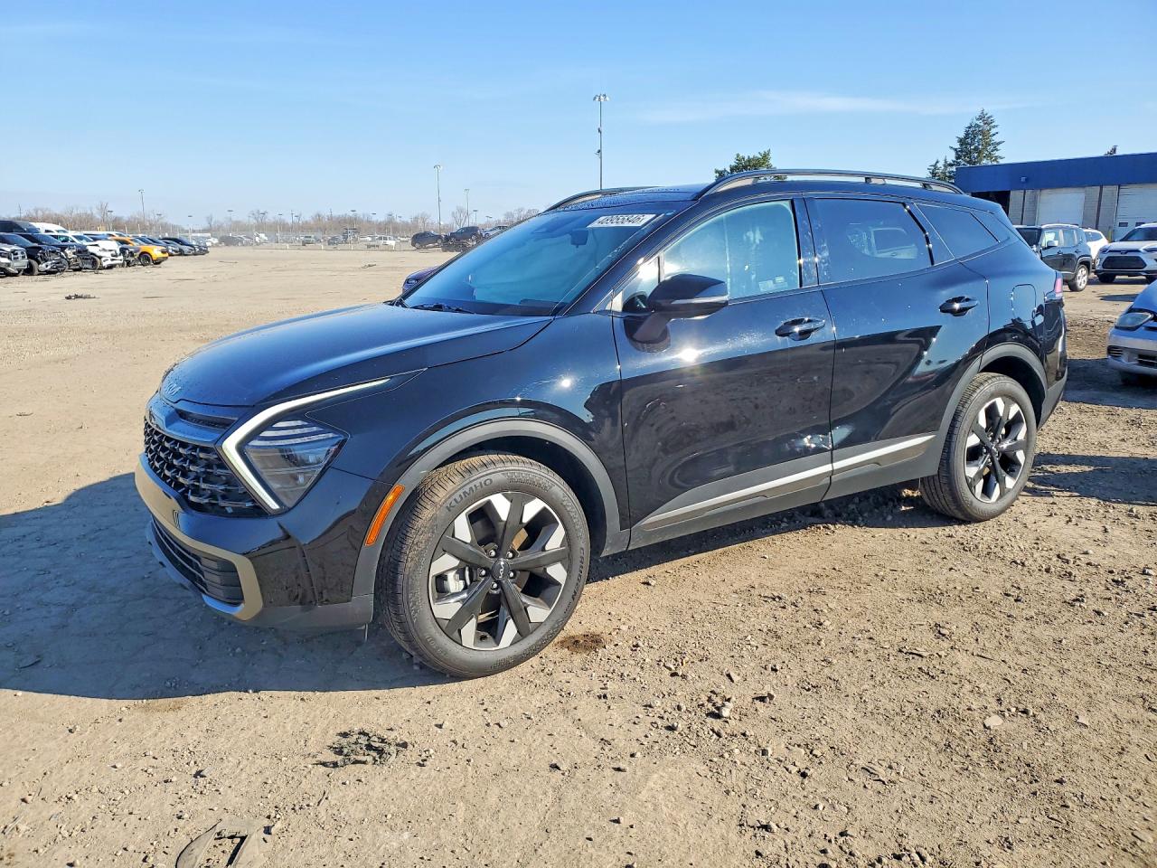 Salvage Kia Sportage Image