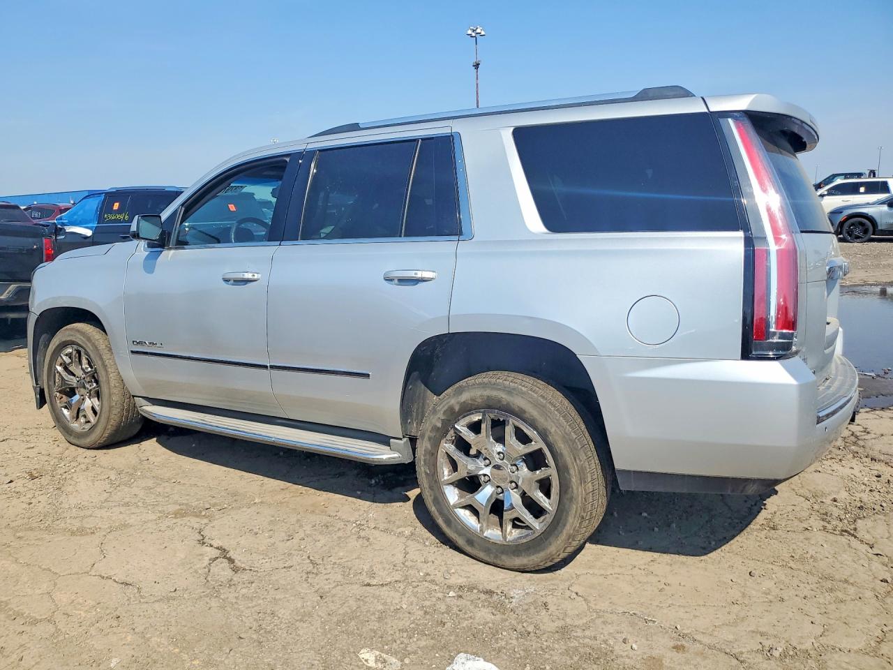 GMC Yukon Denali