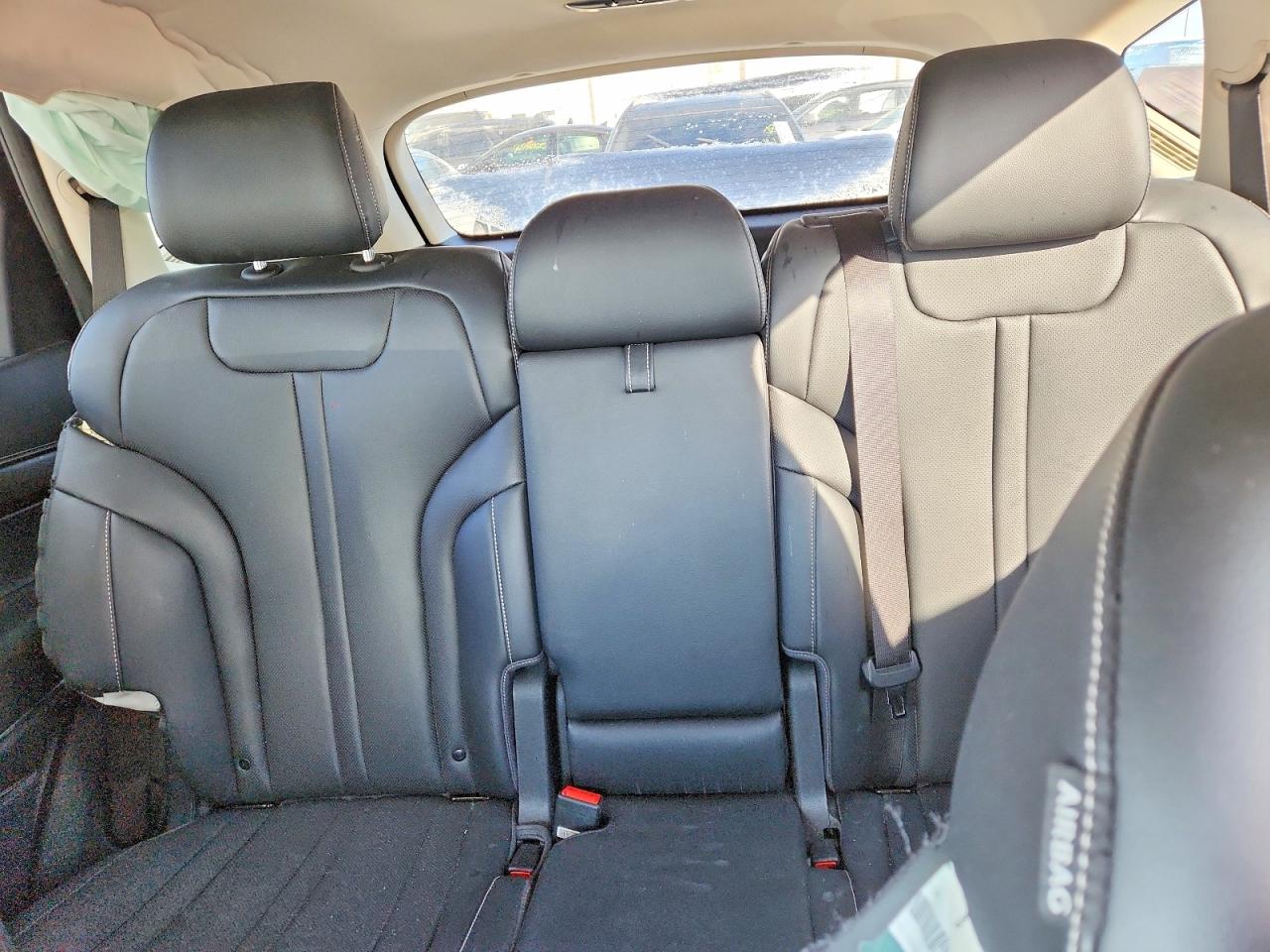 Genesis GV80 Base