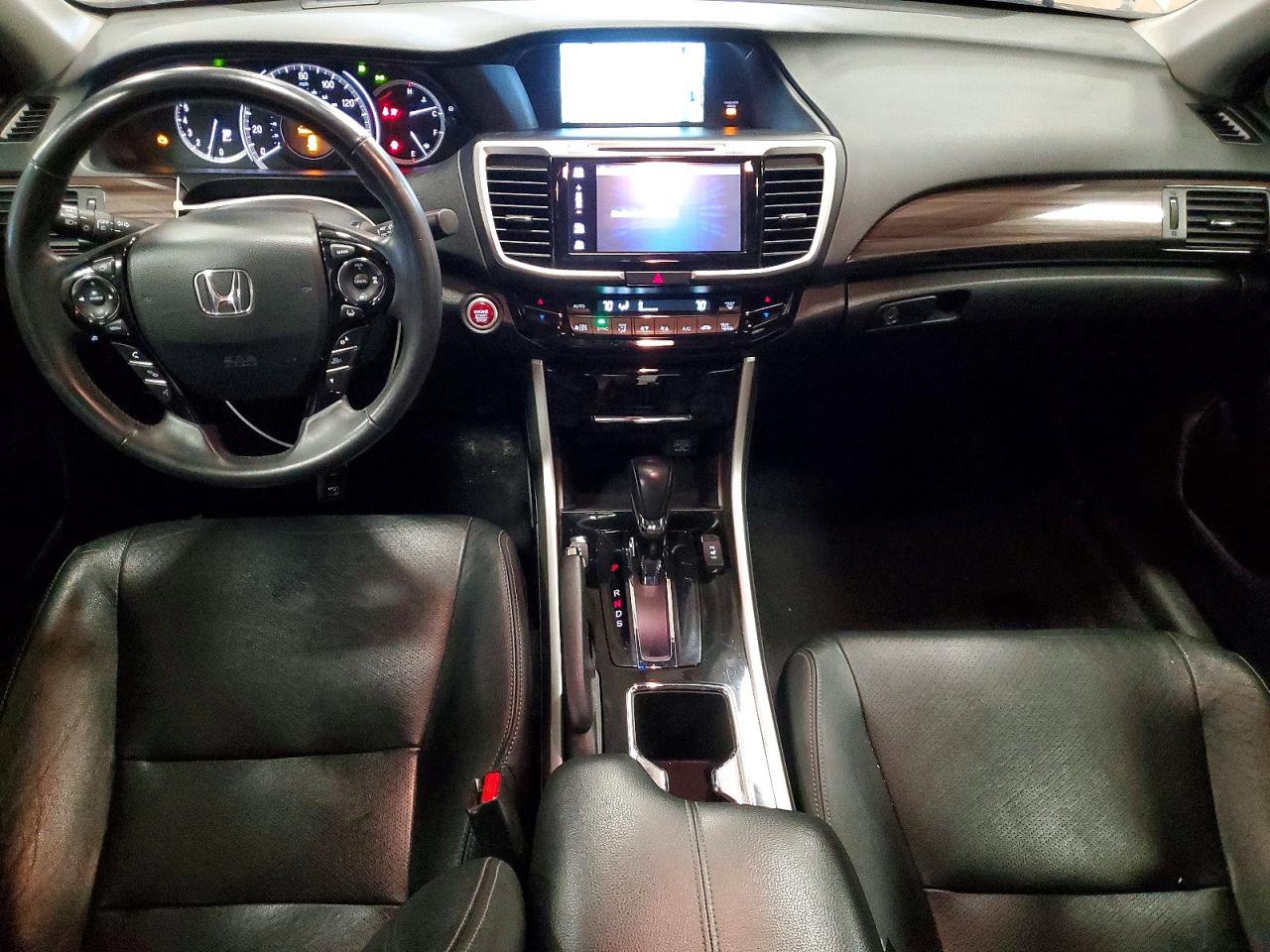 Honda Accord Touring