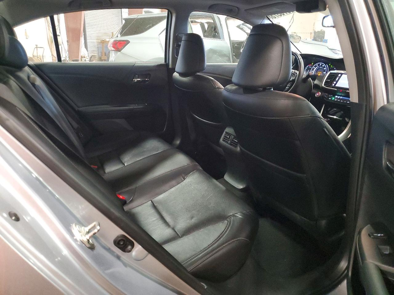 Honda Accord Touring