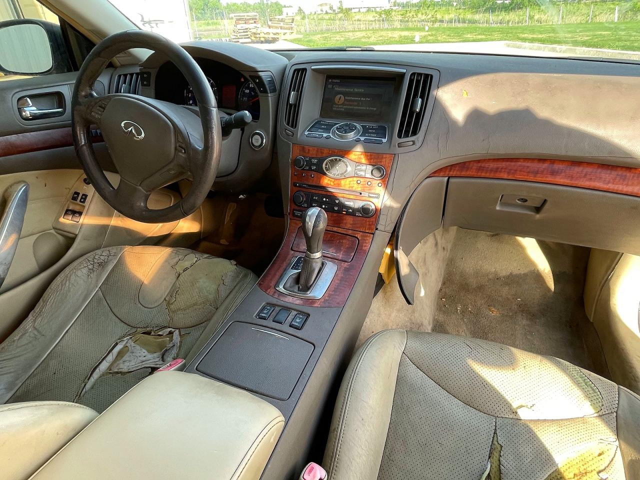 INFINITI G37 Base