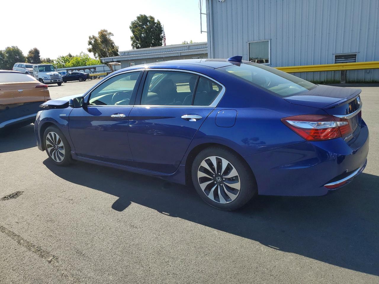 Honda Accord Touring Hybrid