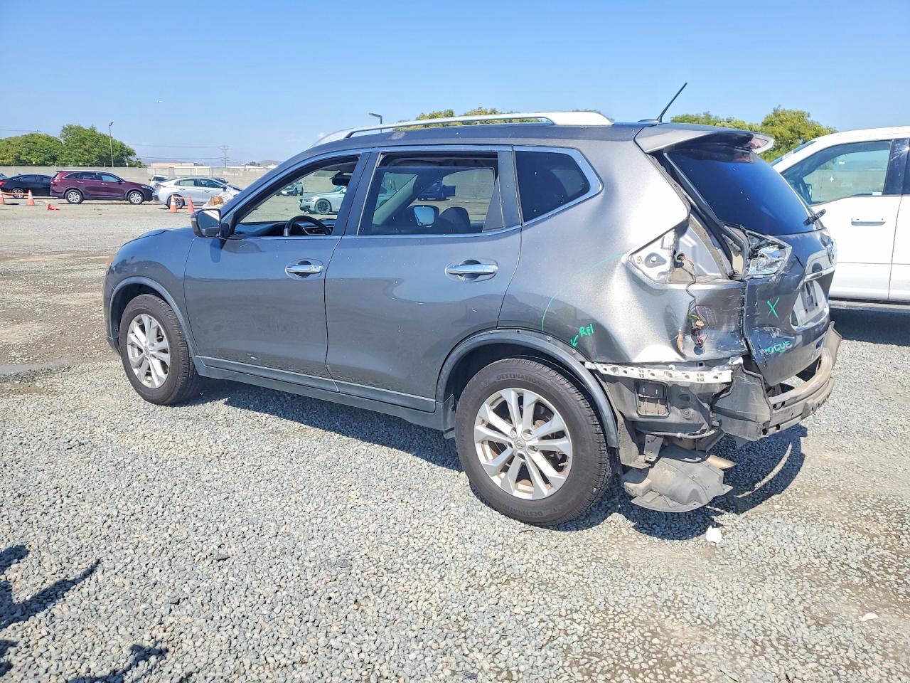 Nissan Rogue Sv
