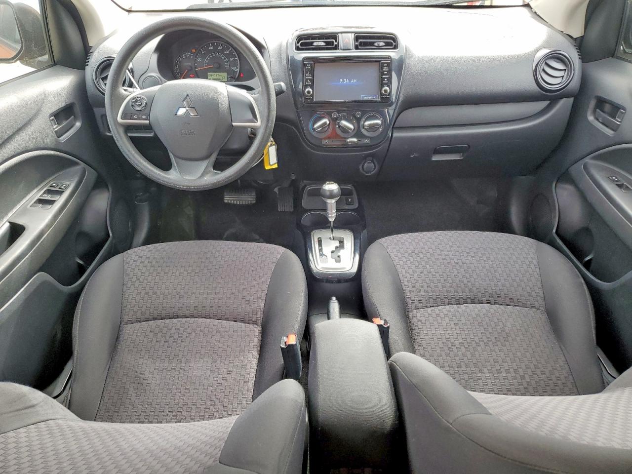 Mitsubishi Mirage Es