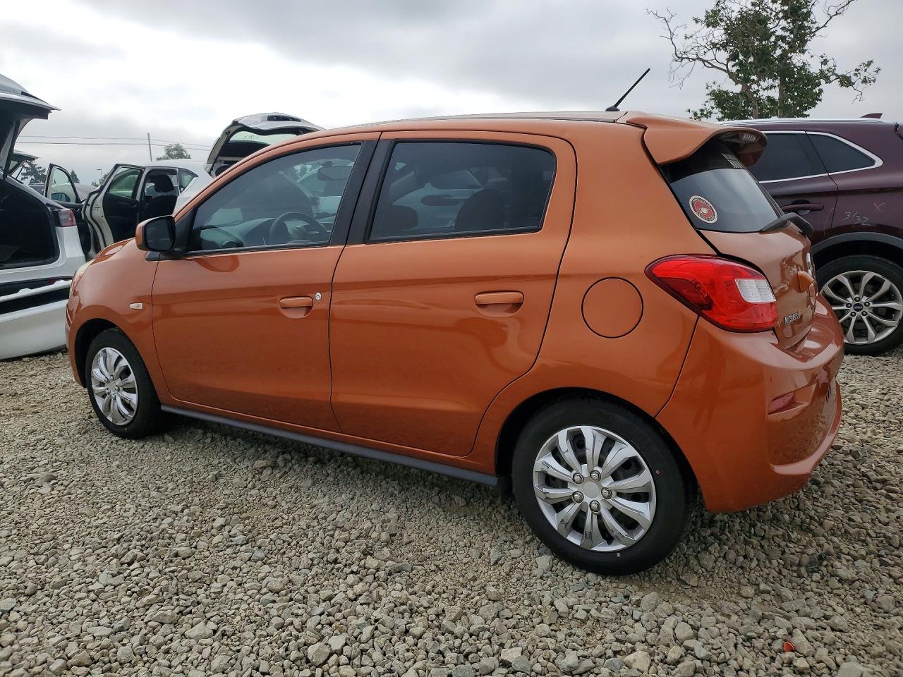 Mitsubishi Mirage Es