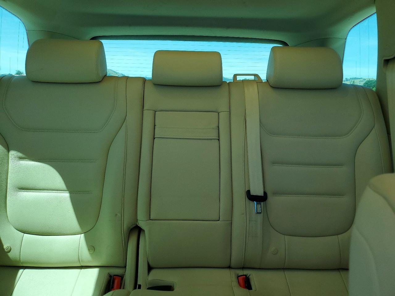 Volkswagen Touareg V6