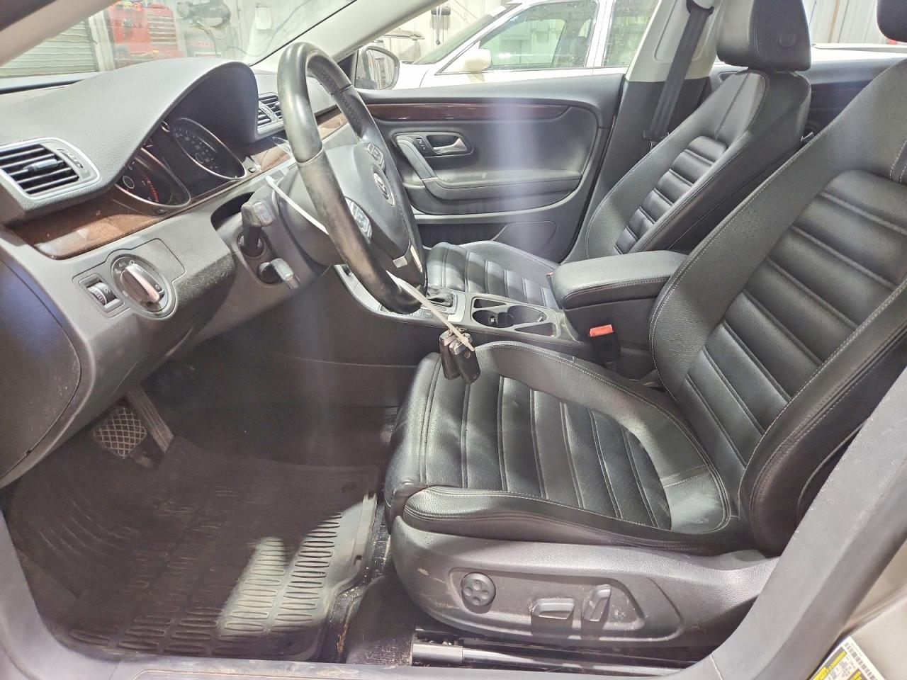 Volkswagen CC Luxury
