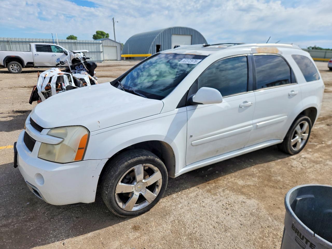 Salvage Chevrolet Equinox Image