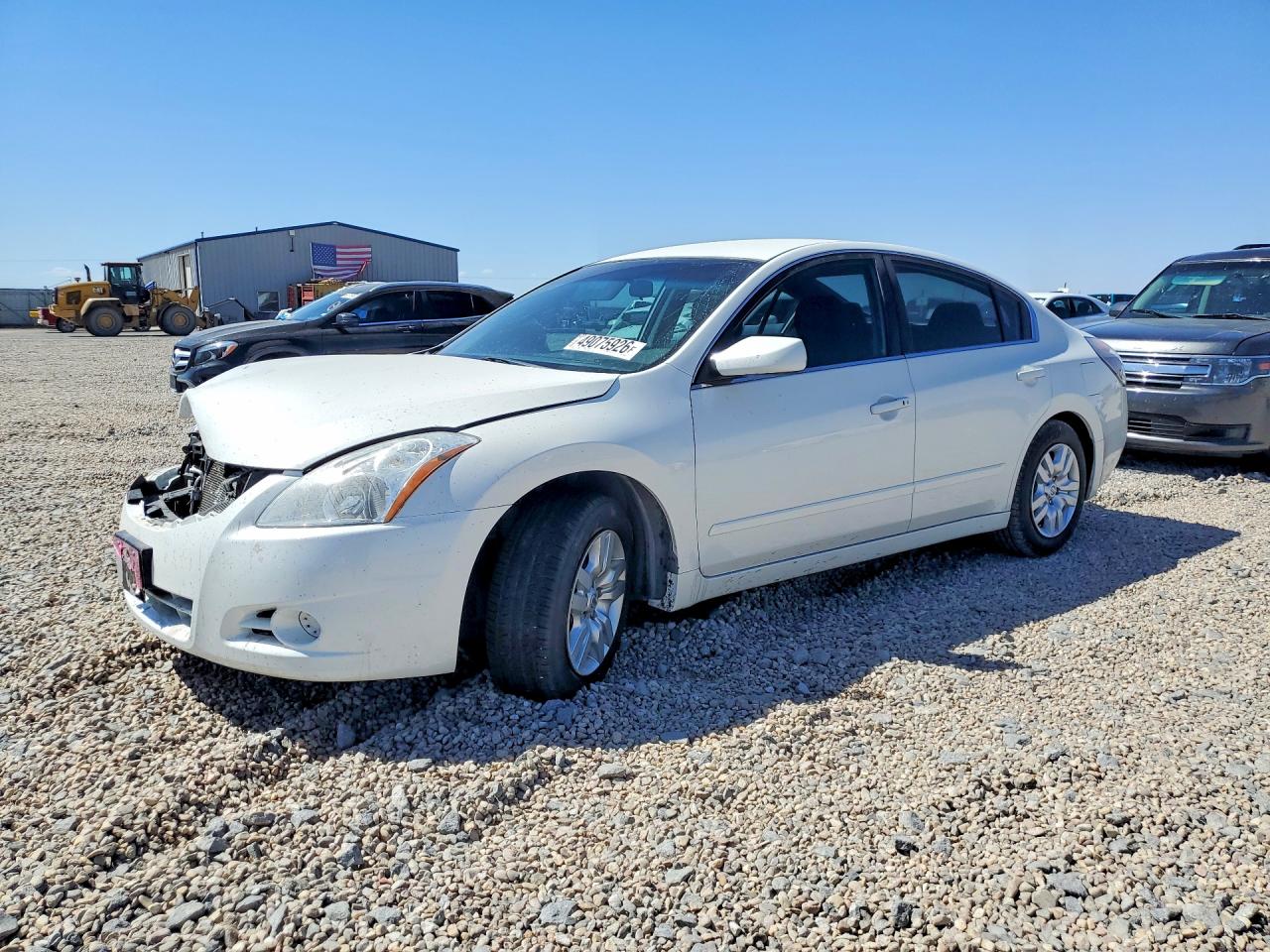 Salvage Nissan Altima Image