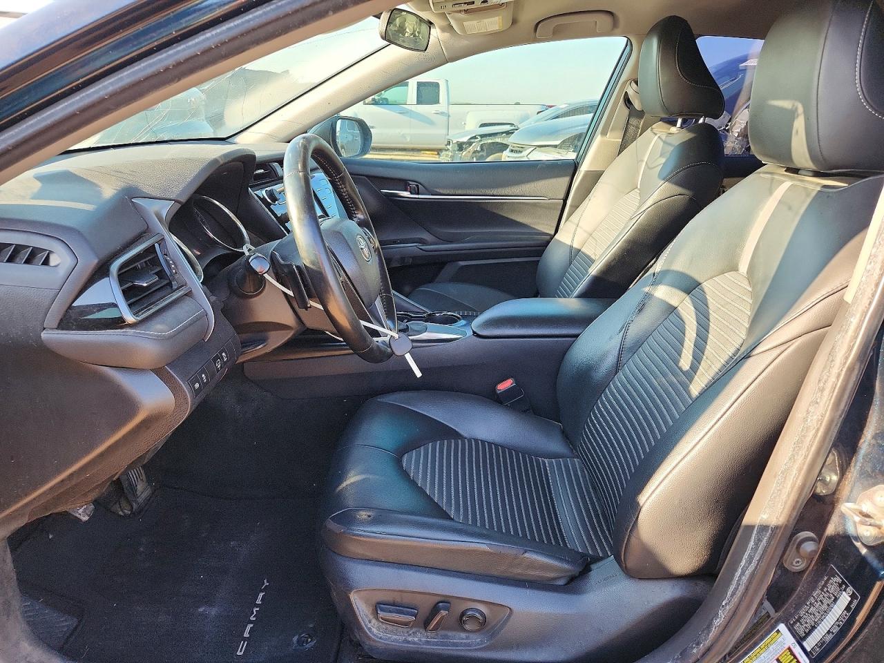 Toyota Camry Se