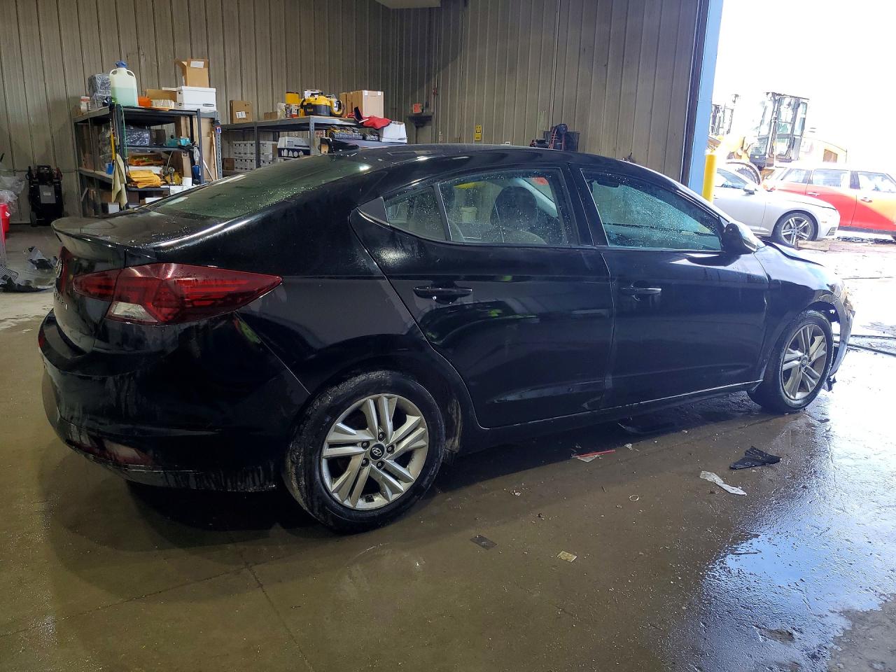 Hyundai ELANTRA Sel