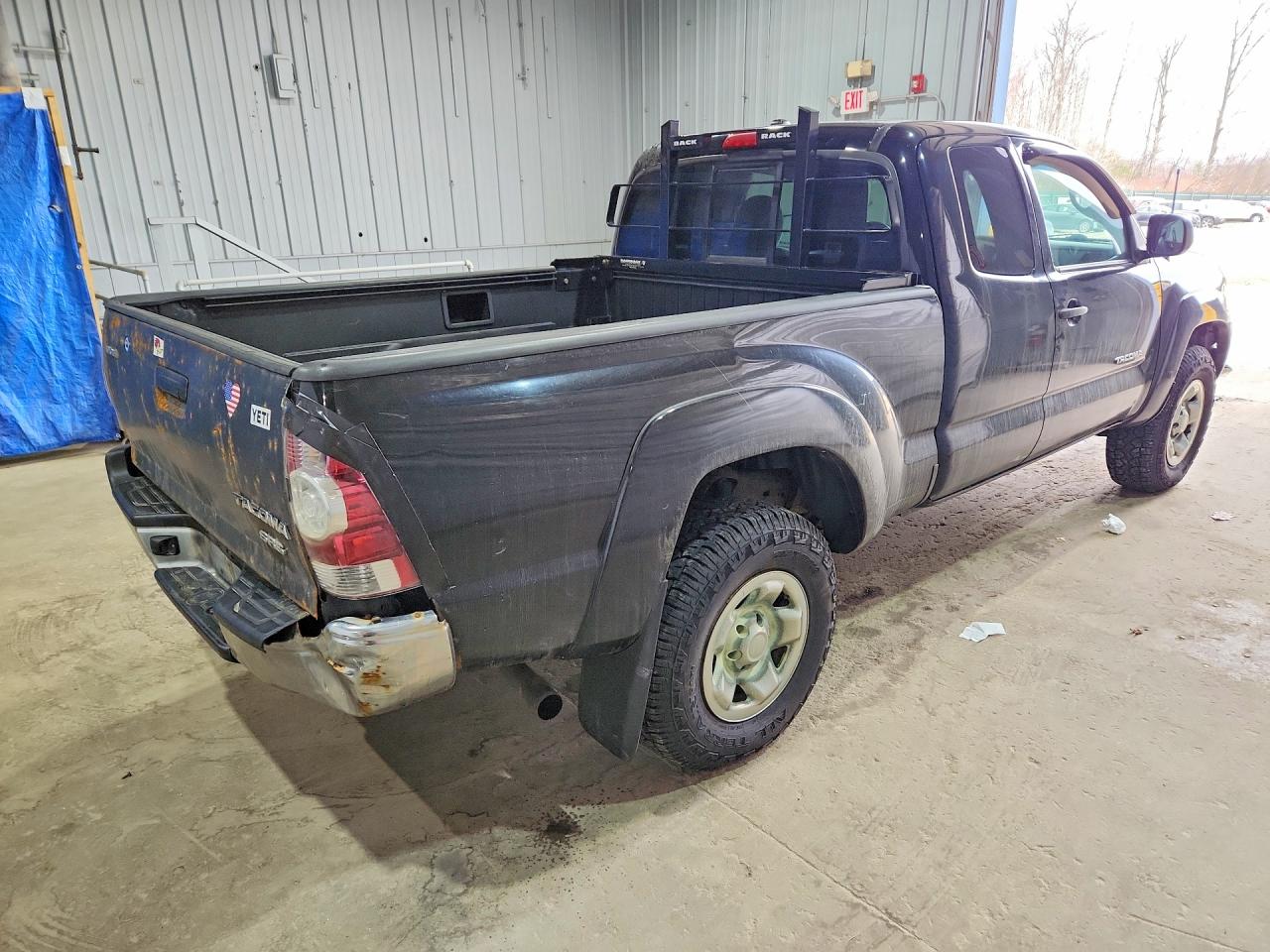 Toyota Tacoma Access Cab
