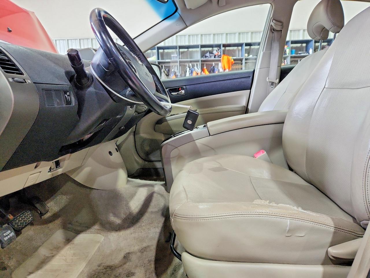Toyota Prius Base