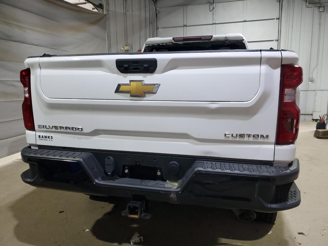 Chevrolet Silverado K2500 Custom