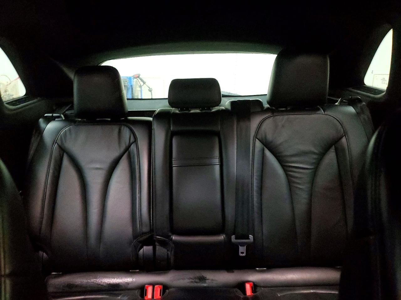 Lincoln MKZ Select
