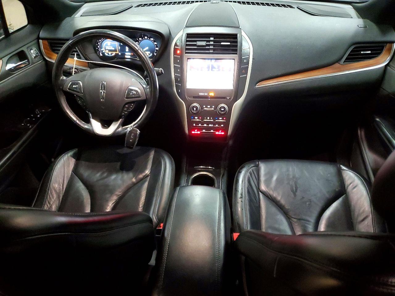 Lincoln MKZ Select