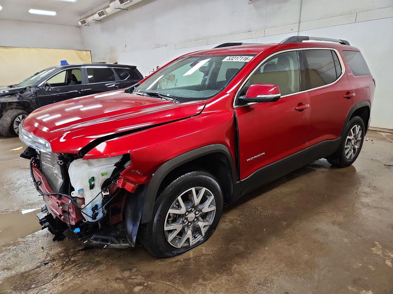 Salvage GMC Acadia Image
