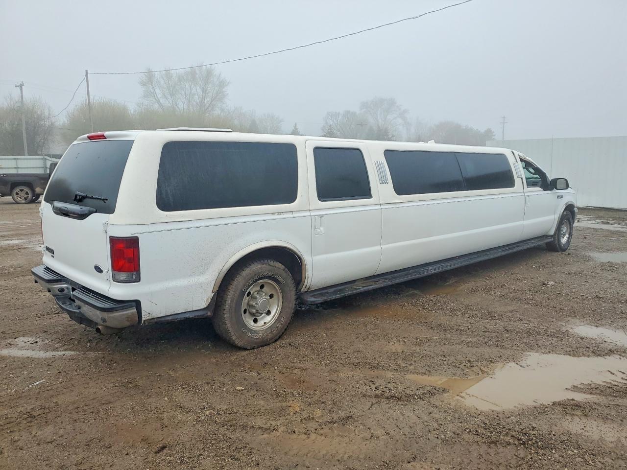 Ford Excursion Xlt