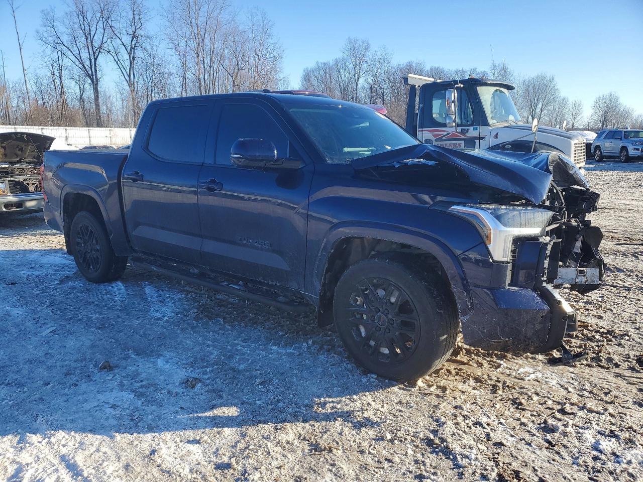 Toyota Tundra Crewmax Sr