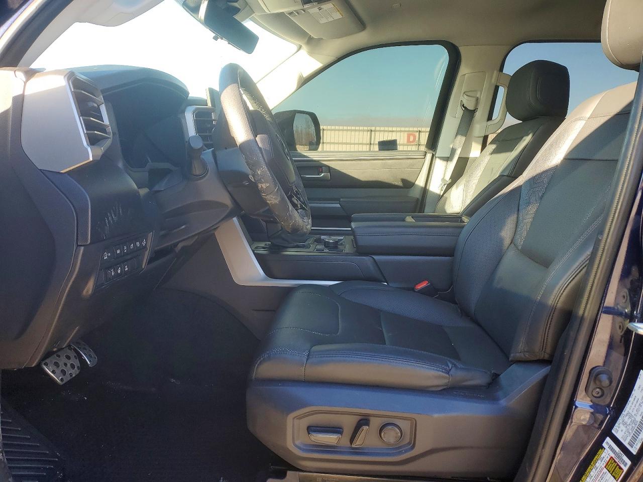 Toyota Tundra Crewmax Sr