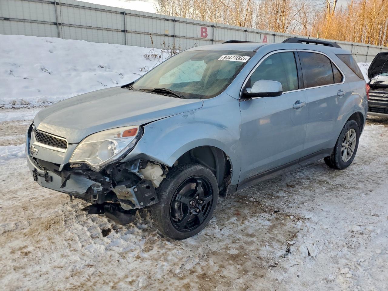 Salvage Chevrolet Equinox Image