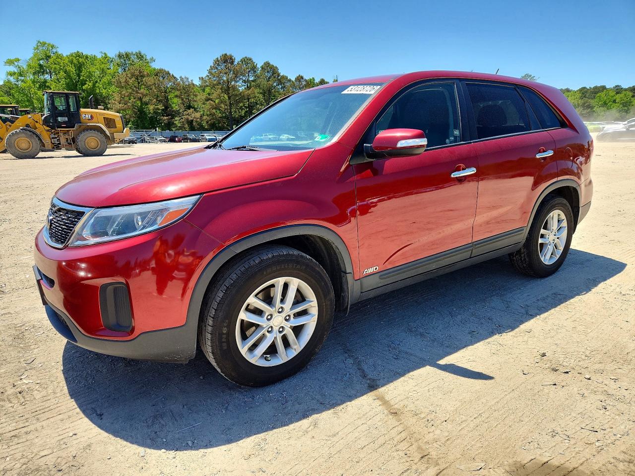 Salvage Kia Sorento Image