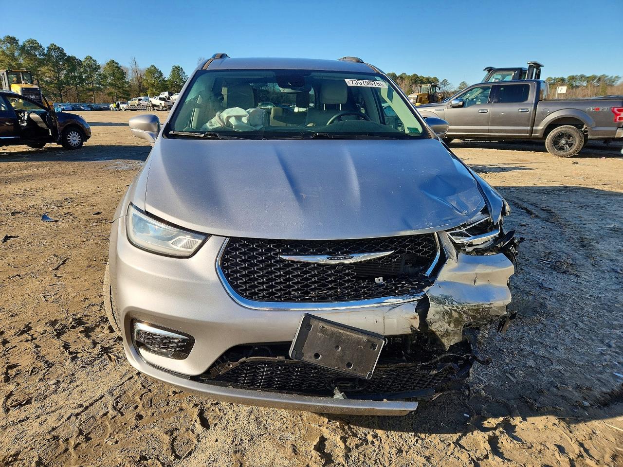 Chrysler Pacifica Touring L
