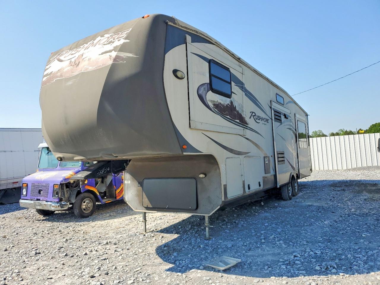 Rush 5th Wheel