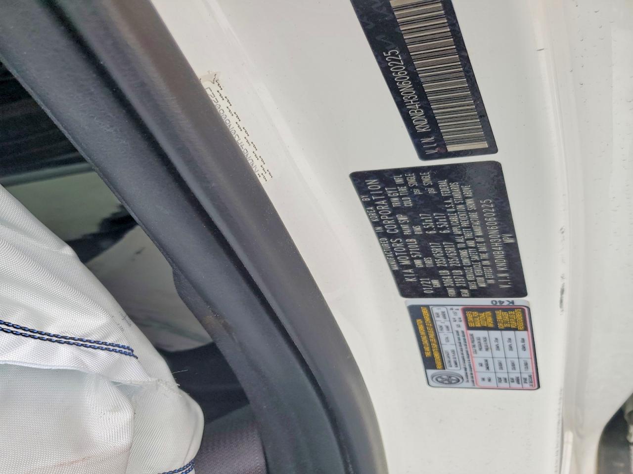 Kia Carnival Lx