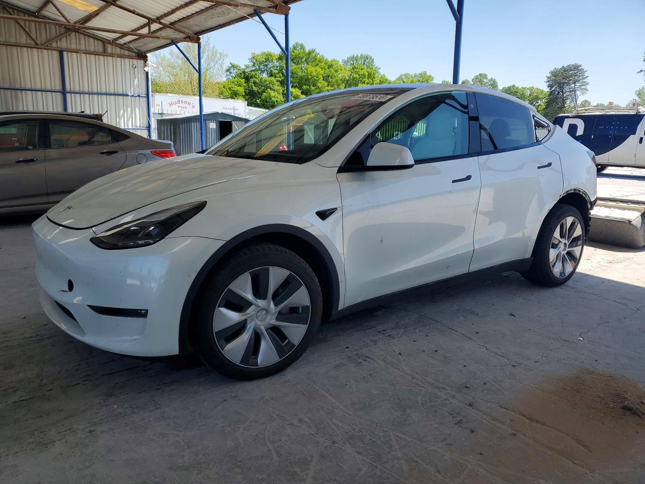 Salvage Tesla Model Y Image