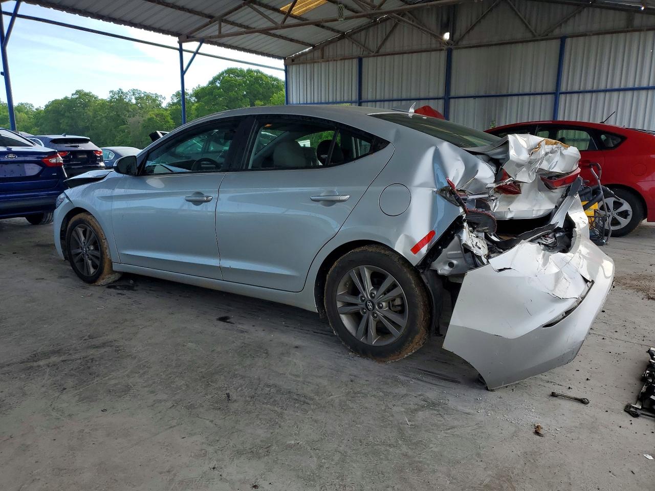 Hyundai ELANTRA Sel