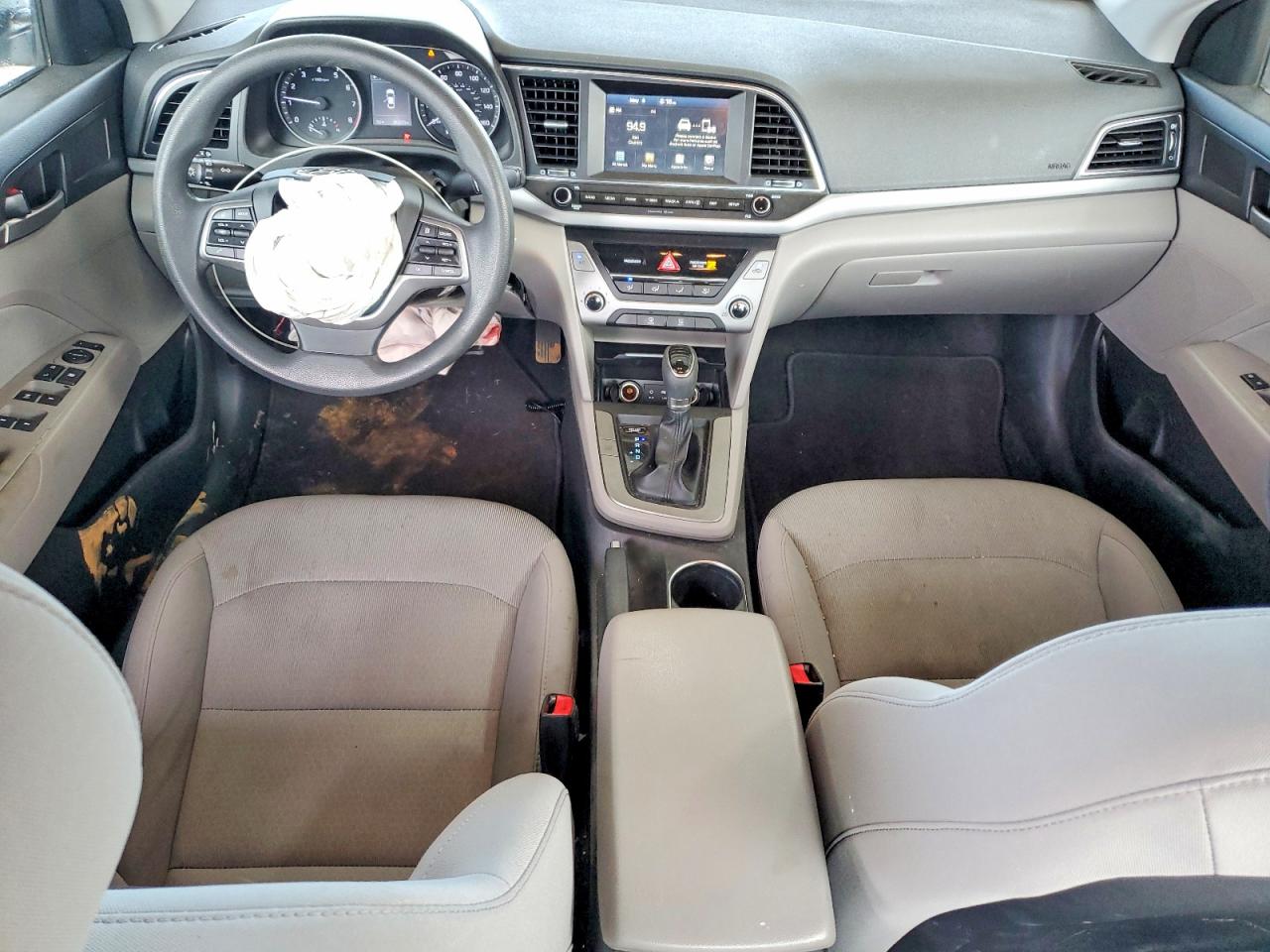 Hyundai ELANTRA Sel
