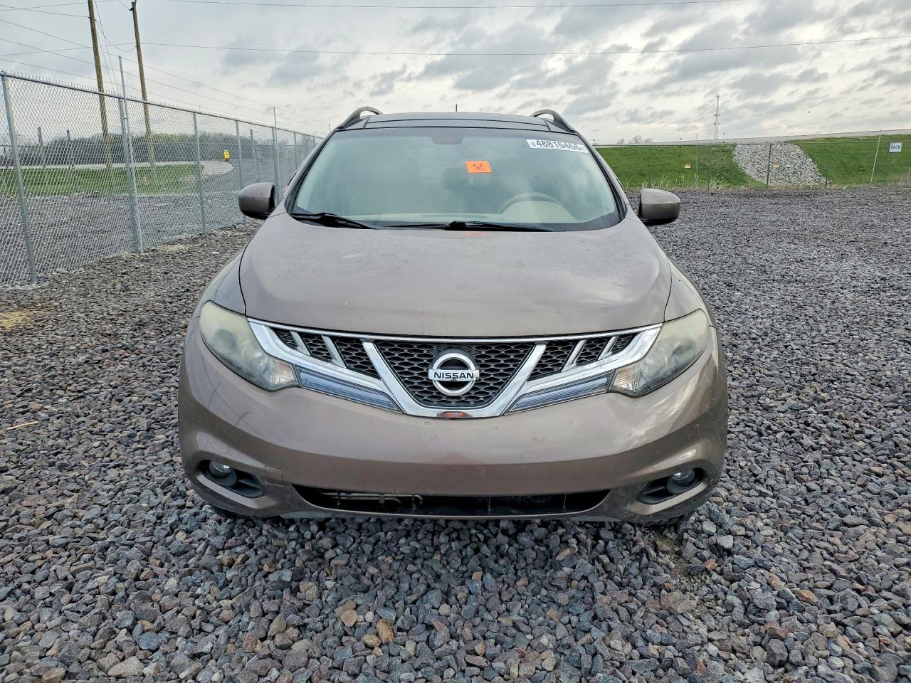 Nissan Murano S