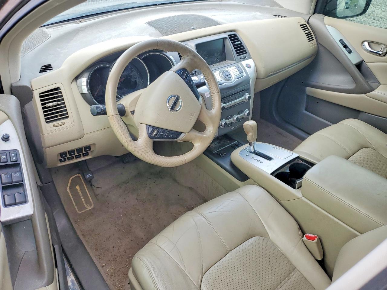 Nissan Murano S