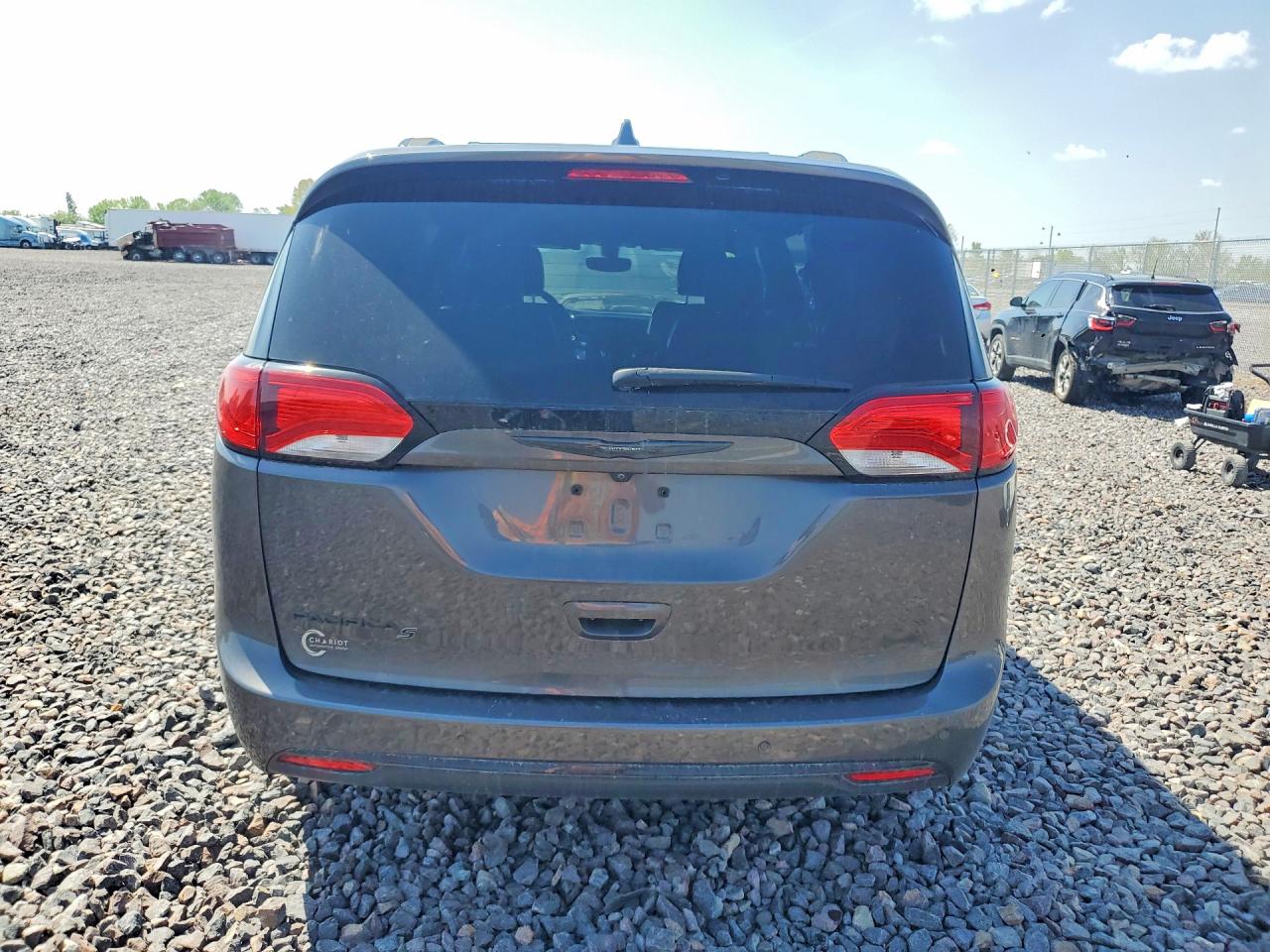 Chrysler Pacifica Touring L