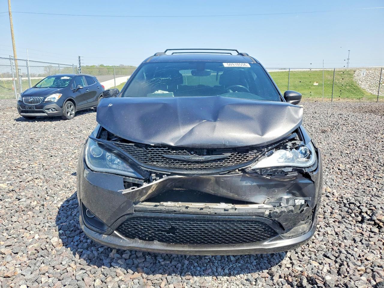 Chrysler Pacifica Touring L