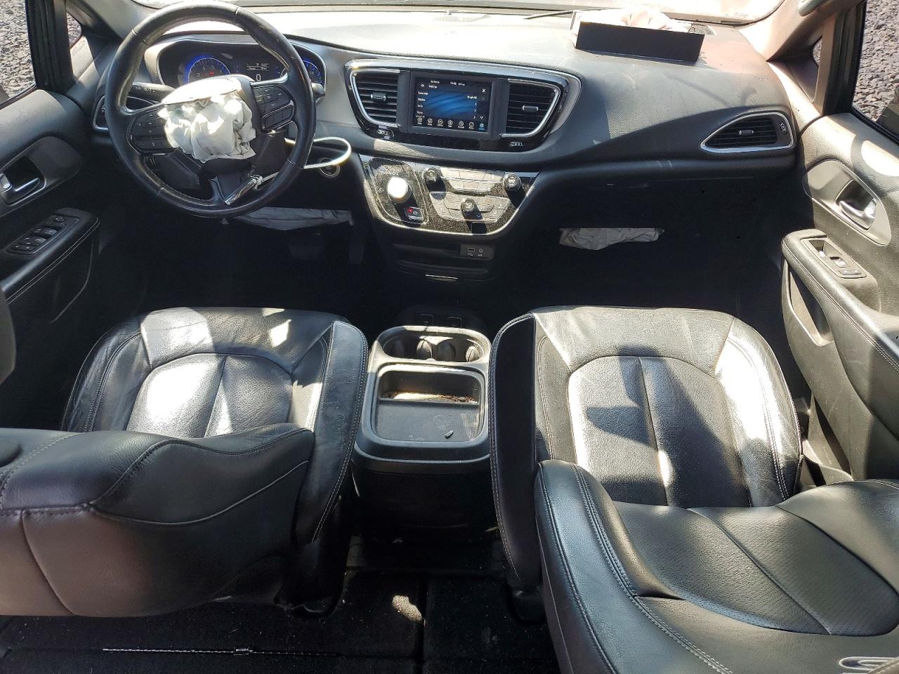 Chrysler Pacifica Touring L
