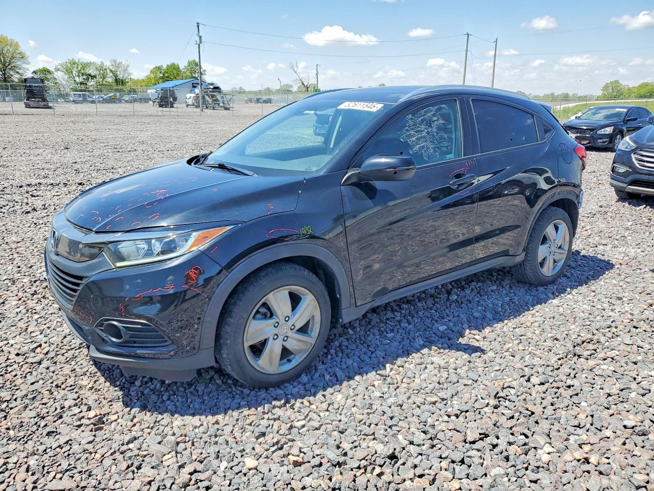 Salvage Honda HR-V Image