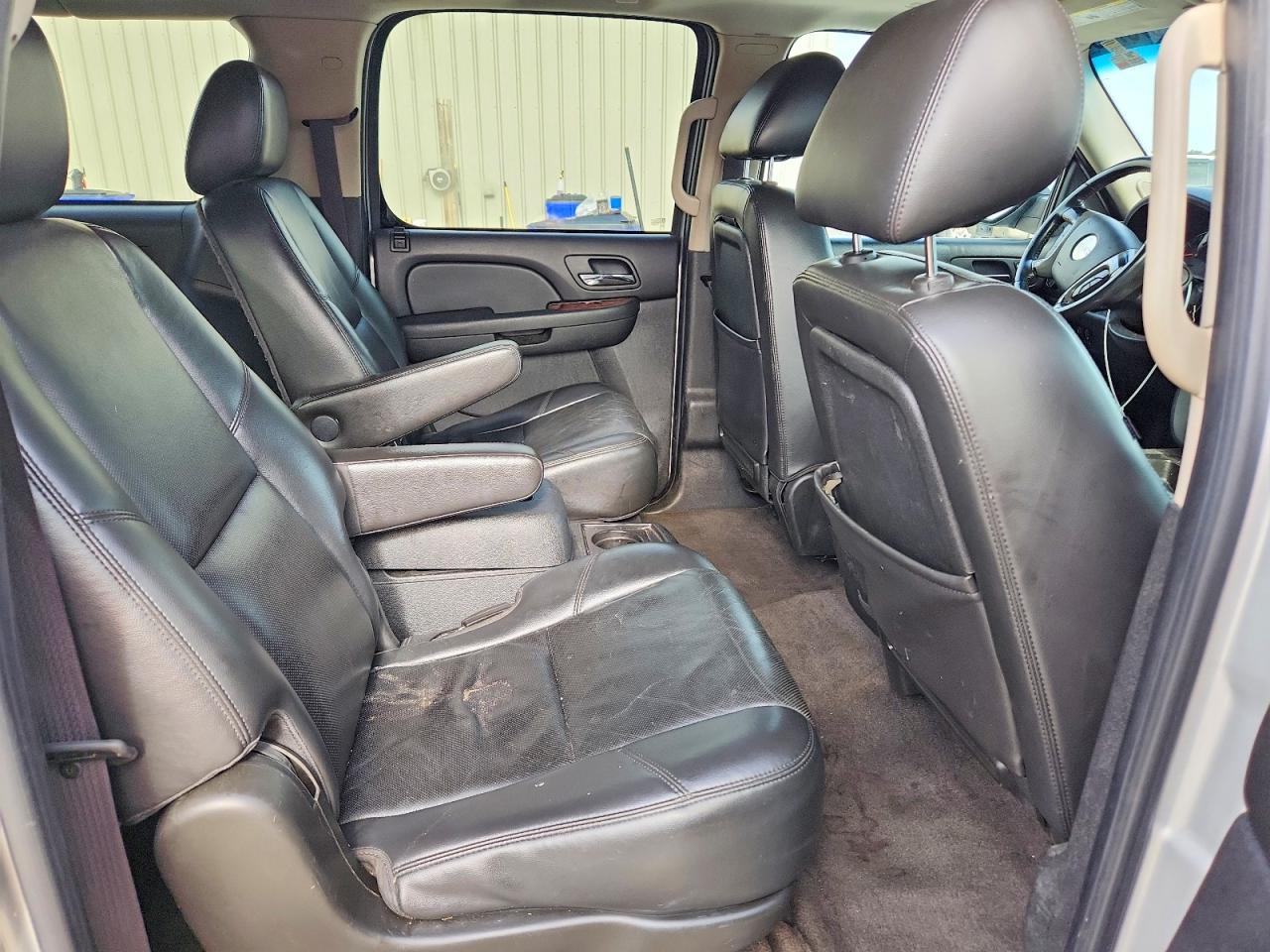 GMC Yukon C1500 Slt