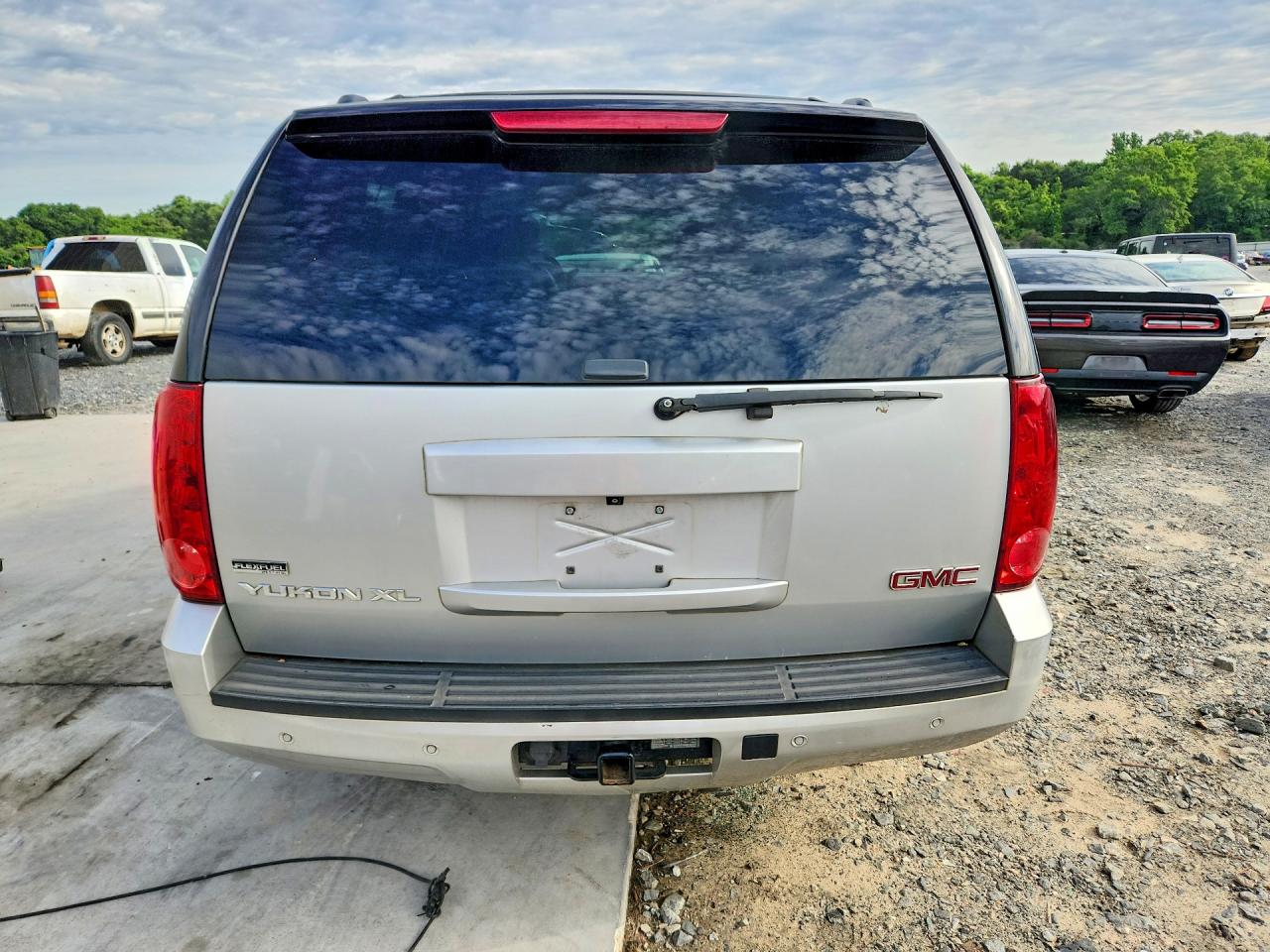 GMC Yukon C1500 Slt