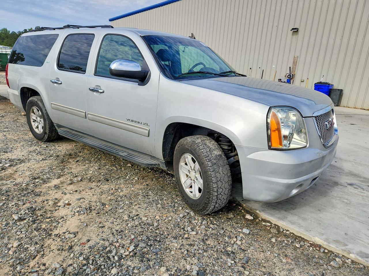 GMC Yukon C1500 Slt