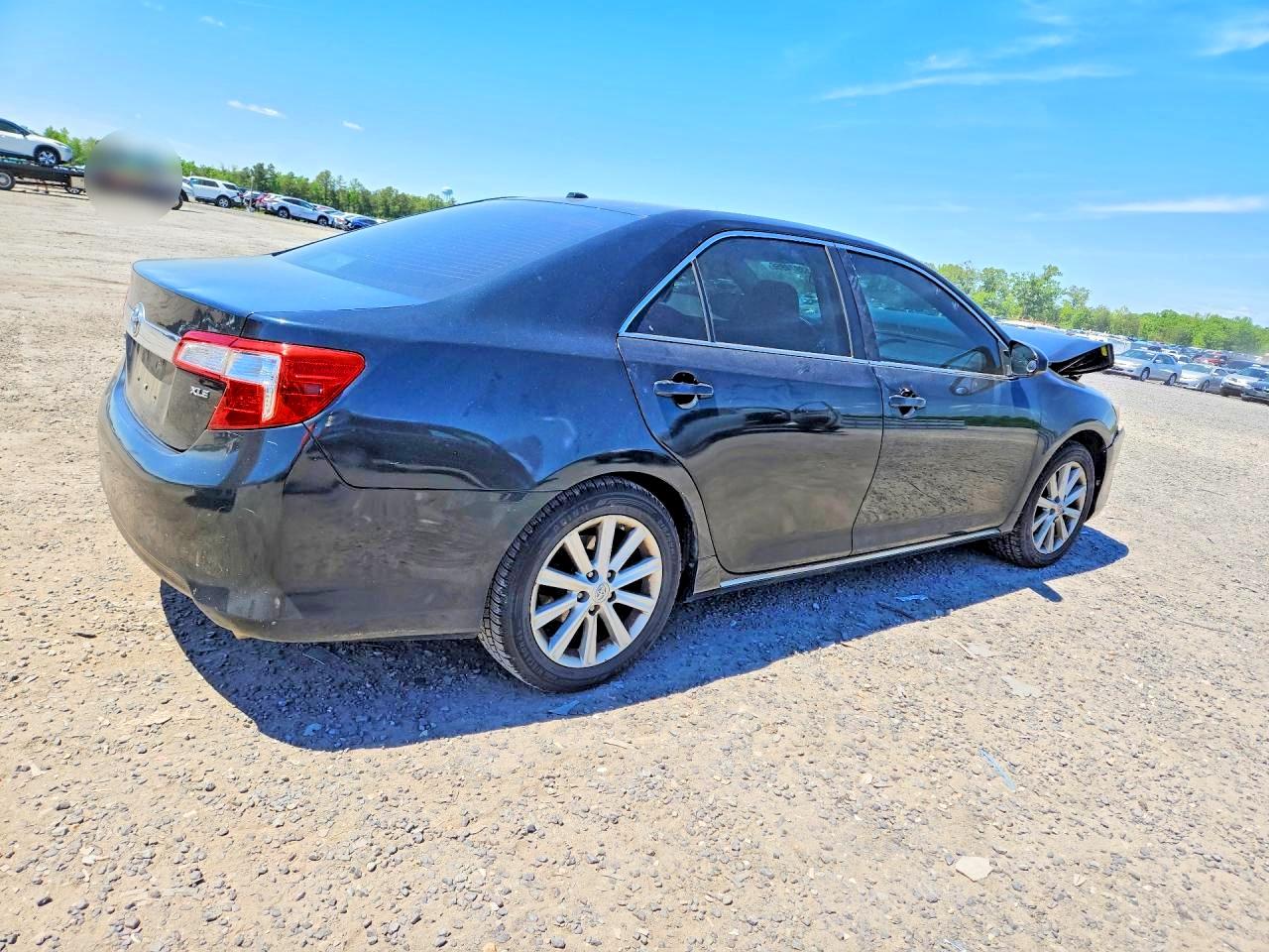 Toyota Camry Xle