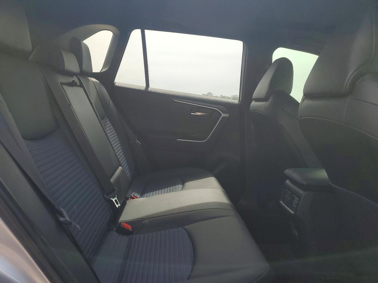 Toyota RAV4 Xse