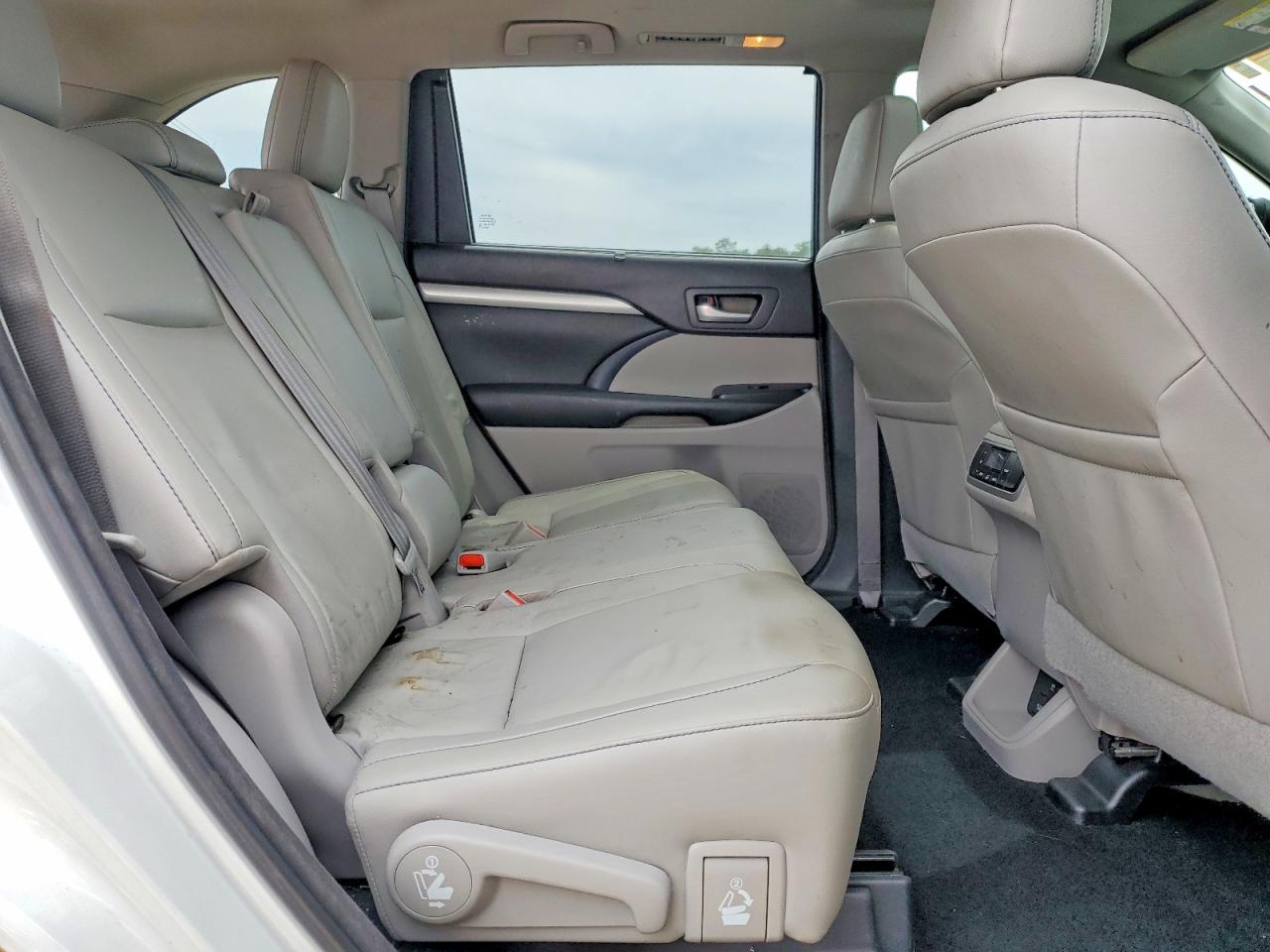 Toyota Highlander Xle